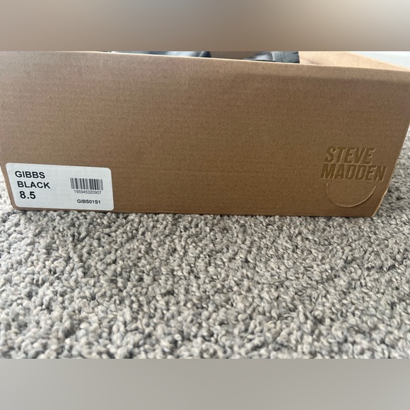 Women’s Steve Madden Over the Knee Boots - Picture 2 of 7